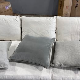 Brand New Bernhardt Grace 89.75'' Upholstered Sofa (#43)
