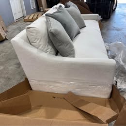 Brand New Bernhardt Grace 89.75'' Upholstered Sofa (#43)