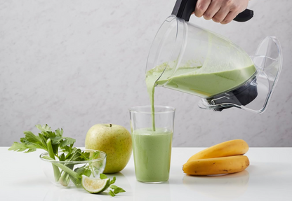 Brand New in Box Smoothie Blender Maker, Crushed Ice, Milkshakes, Soups (#194)