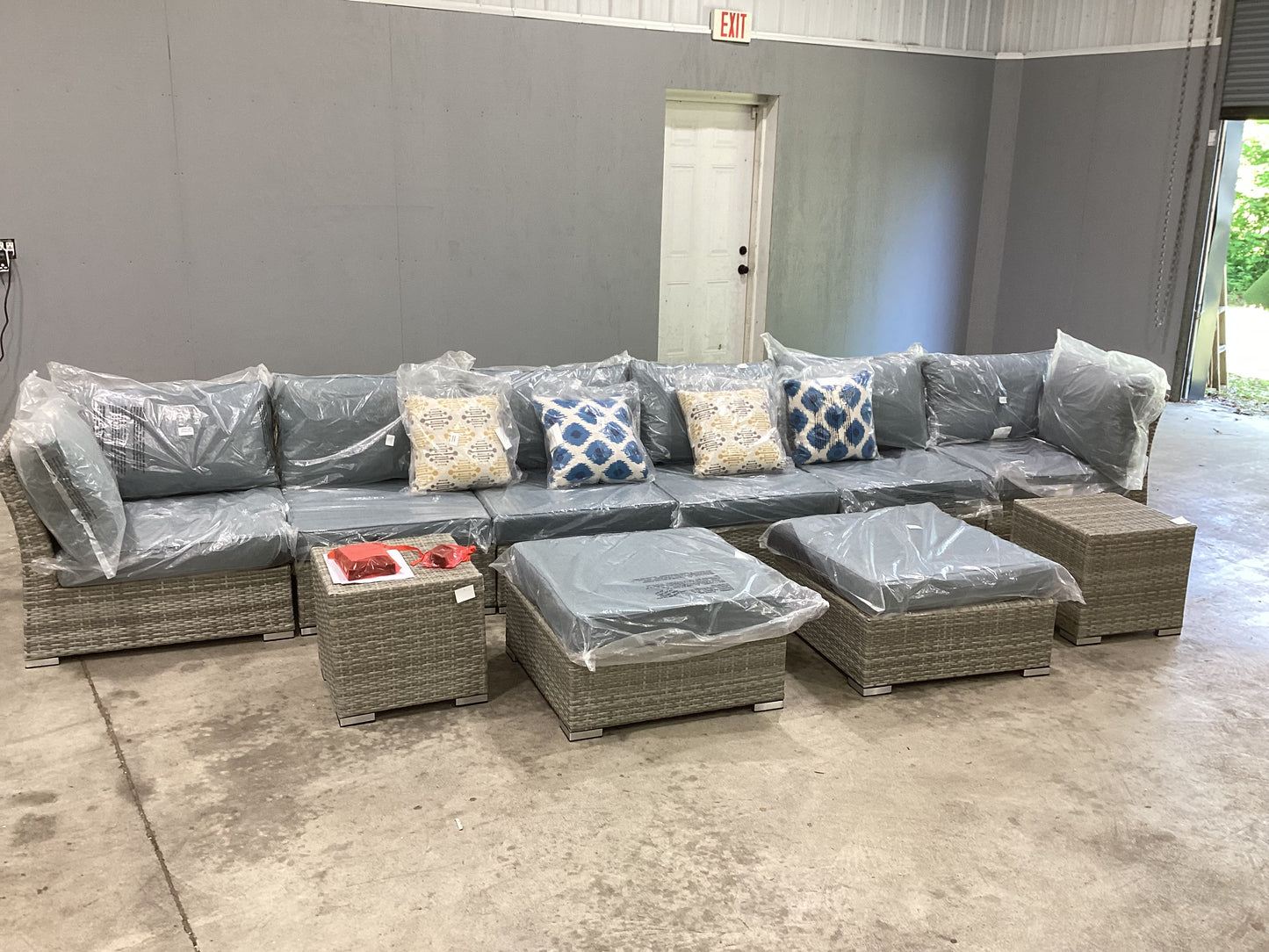 Brand New in Box 8 - Person Wicker / Rattan Outdoor Sectional with Cushions & Pillows (#171)